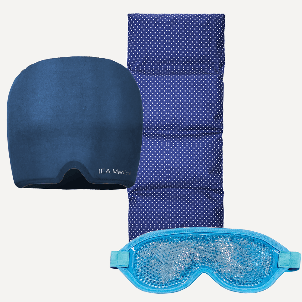 Produktset mit petrolfarbener Gel-Kopfmaske, blau gepunktetem Körnerkissen und blauem Gel-Augenkissen.