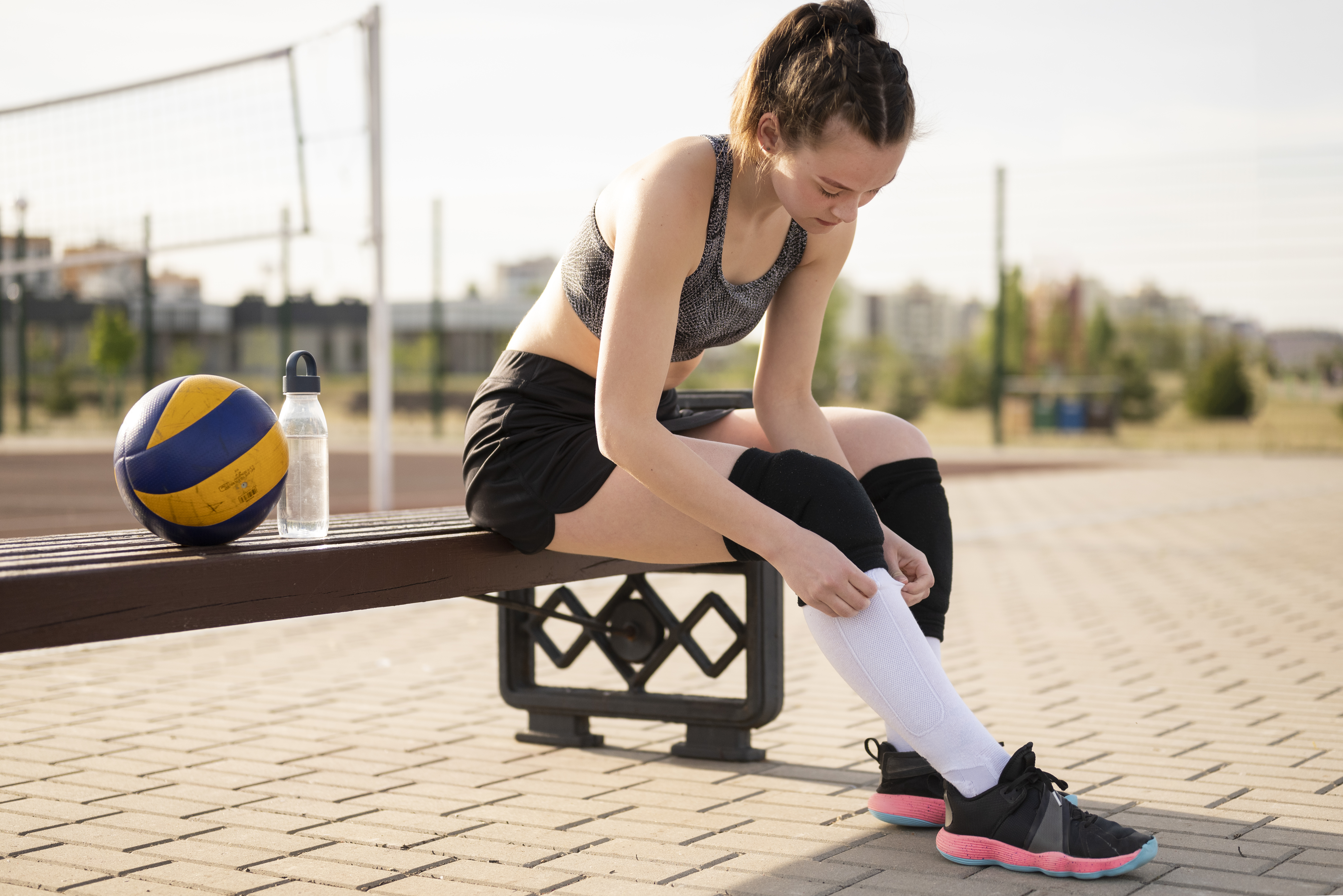 girl-getting-ready-play-volleyball (1)